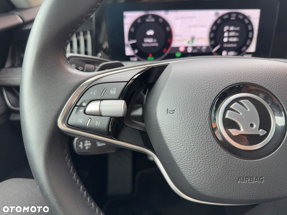 Skoda Superb 1.5 TSI mHEV Selection DSG - 18