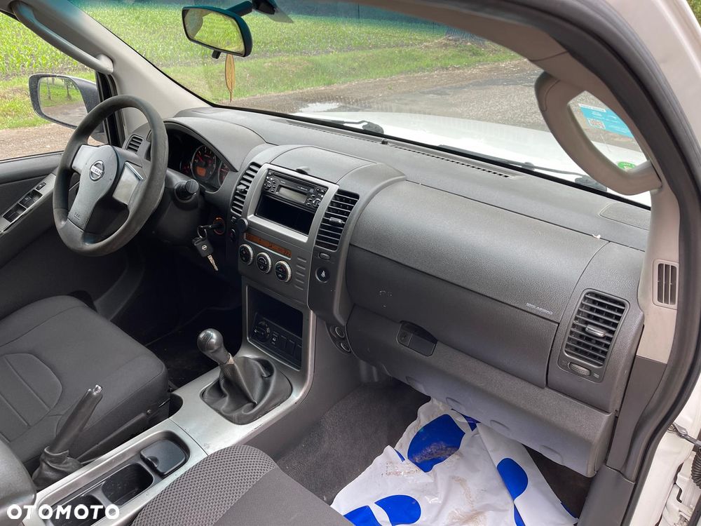 Nissan Pathfinder 2.5 DCi Comfort - 10