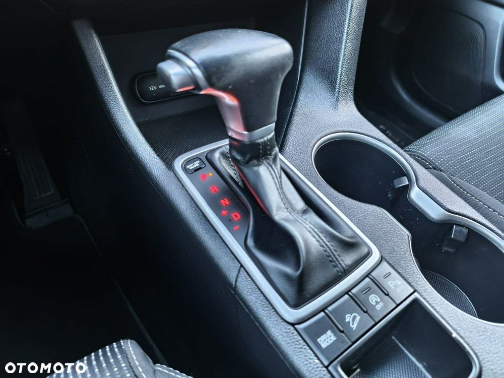 Kia Sportage - 16