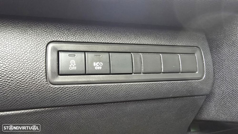 Peugeot 308 1.2 PureTech GT Line - 12
