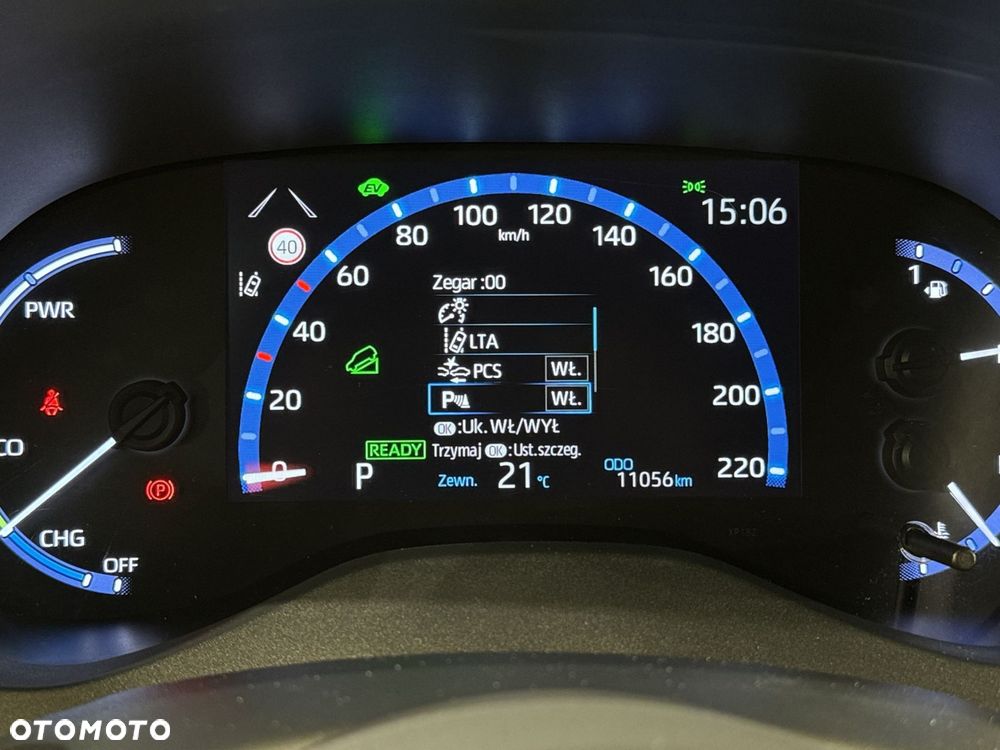 Toyota Yaris Cross - 18