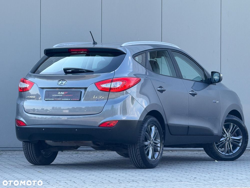 Hyundai ix35 1.6 2WD Fifa World Cup Edition - 35