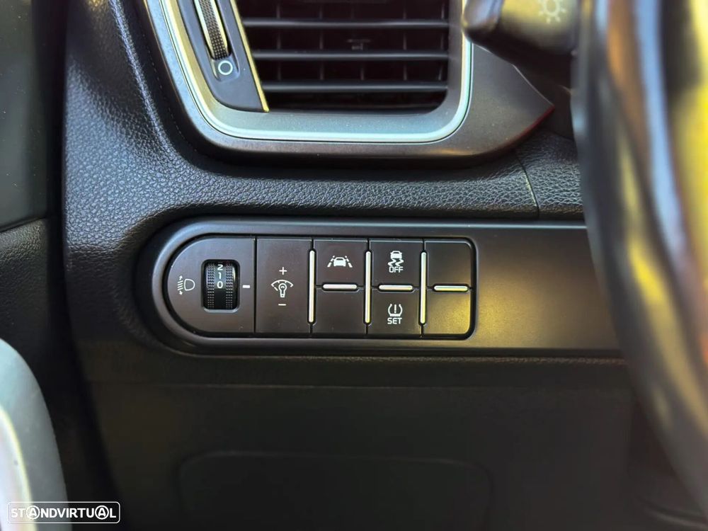 Kia Ceed 1.0 T-GDI Urban - 20