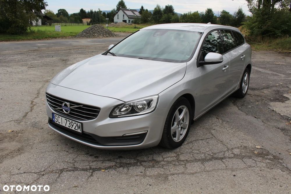 Volvo V60 D4 Kinetic - 3