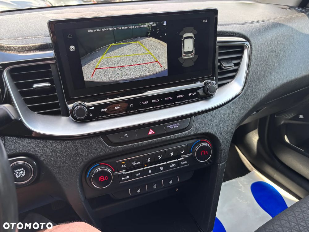 Kia Ceed 1.4 T-GDI L Business Line Plus DCT - 23