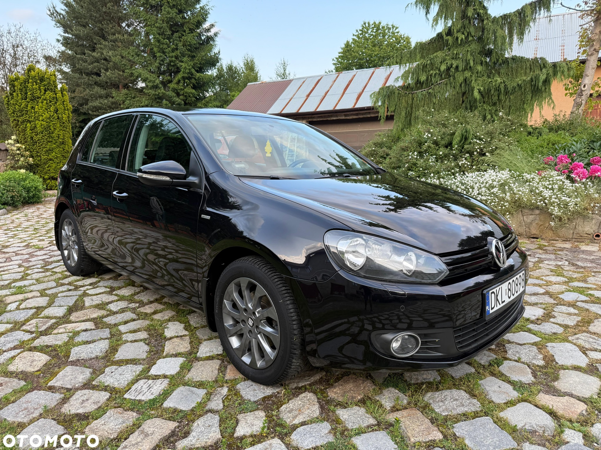 Volkswagen Golf 1.2 TSI BlueMotion Technology MATCH - 4
