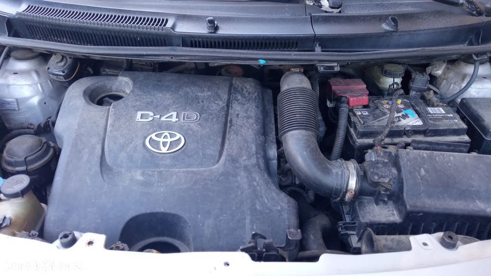 Toyota Yaris 1.4 D-4D Luna A/C - 8