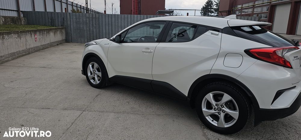 Toyota C-HR 1.2 Turbo 4x2 CVT C-enter - 4