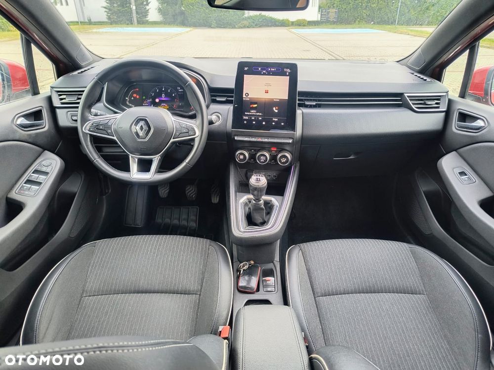Renault Clio - 29