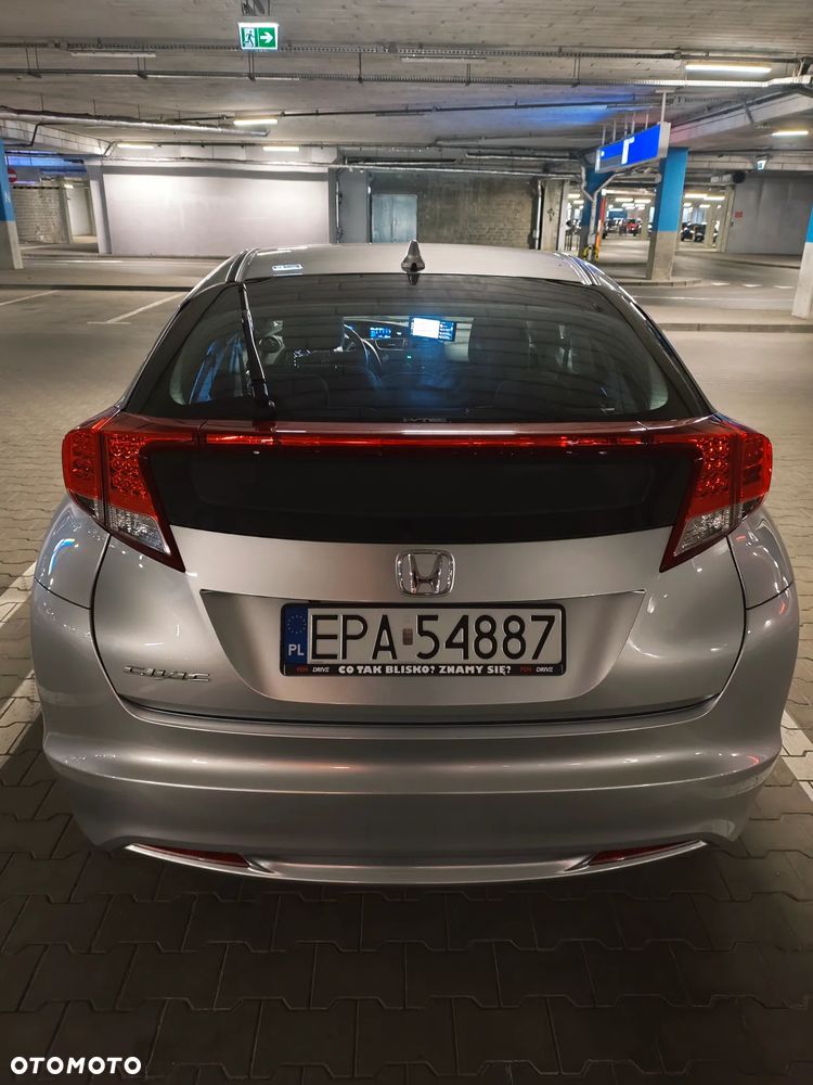 Honda Civic 1.8 i-VTEC Sport - 19