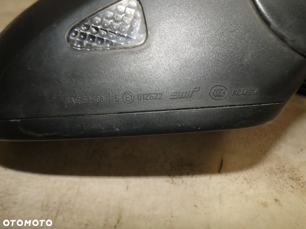 VW SCIROCCO LUSTERKO PRAWE 13 PIN  EUROPA - 14