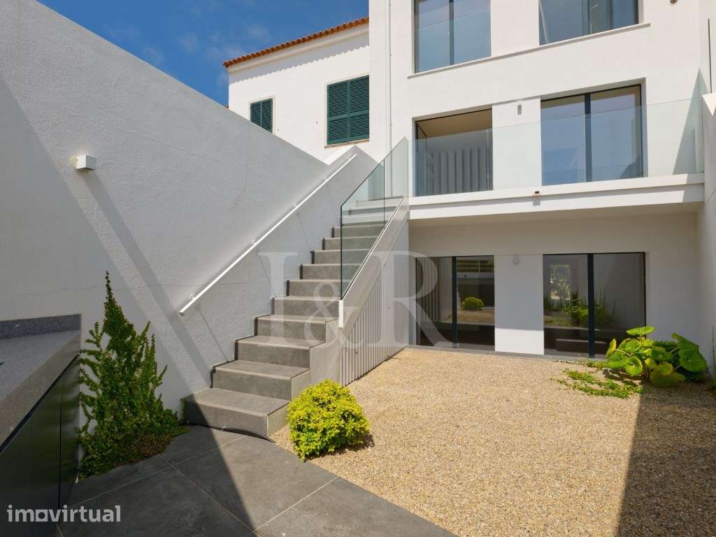 Apartamento T4 duplex com vista mar na Praia das Maçãs, Sintra - Grande imagem: 3/60
