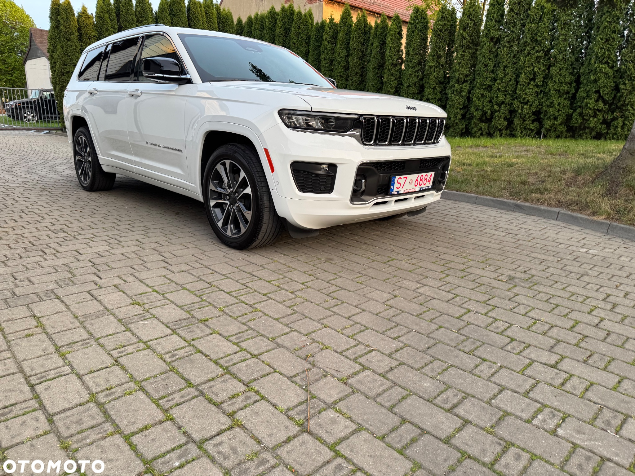Jeep Grand Cherokee - 2