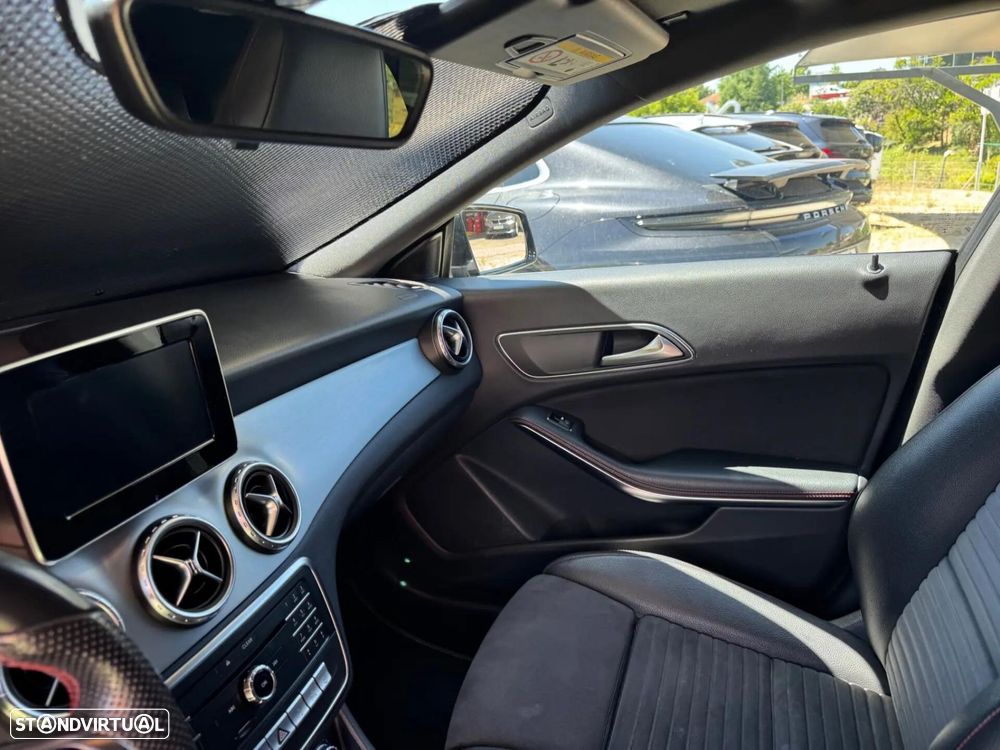 Mercedes-Benz CLA 180 d Shooting Brake AMG Line - 35