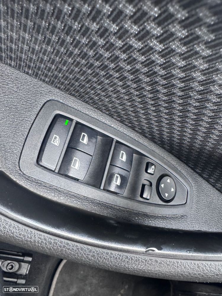 BMW X2 25 e xDrive - 9