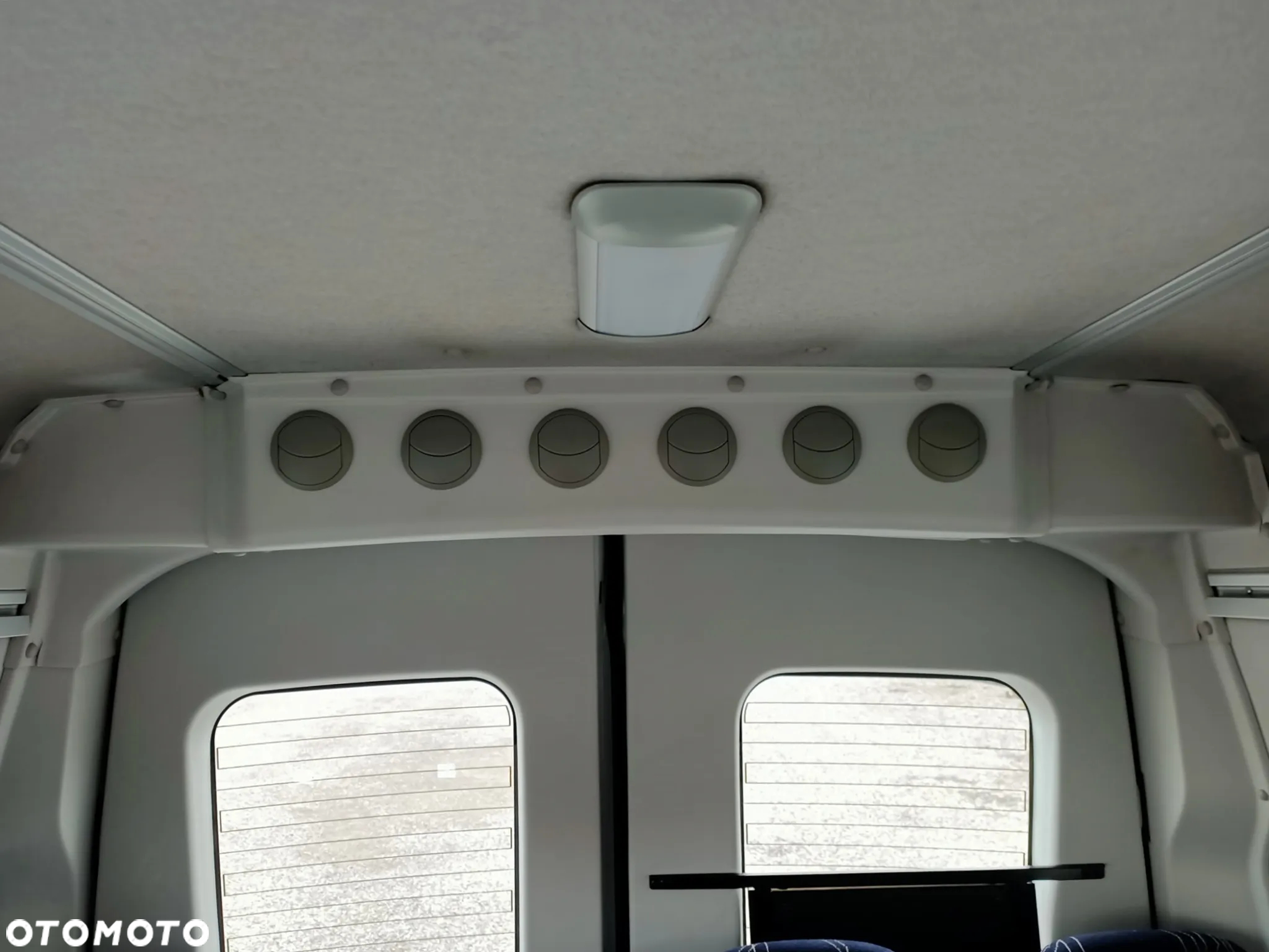 Iveco Daily Line 60C17 24 Osobowy - 19