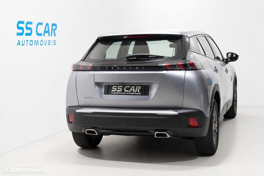 Peugeot 2008 1.2 PureTech Active EAT8 - 7