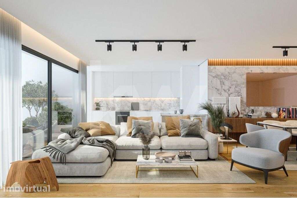 APARTAMENTO T3, COM TERRAÇO 70,20 M2, LUGAR DE GARAGEM PARA 2 VIATURAS