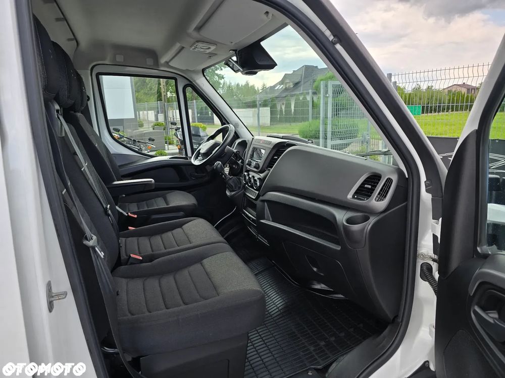 Iveco Daily 35S18  180KM Maxi L4H3 - 23
