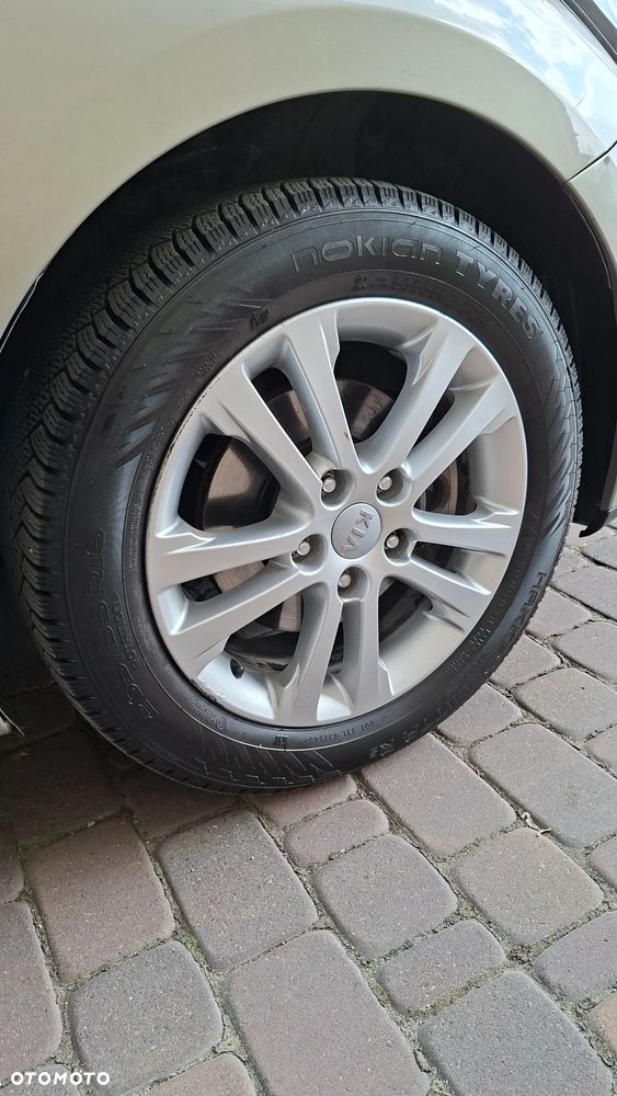 Kia Ceed 1.6 GDI XL - 11