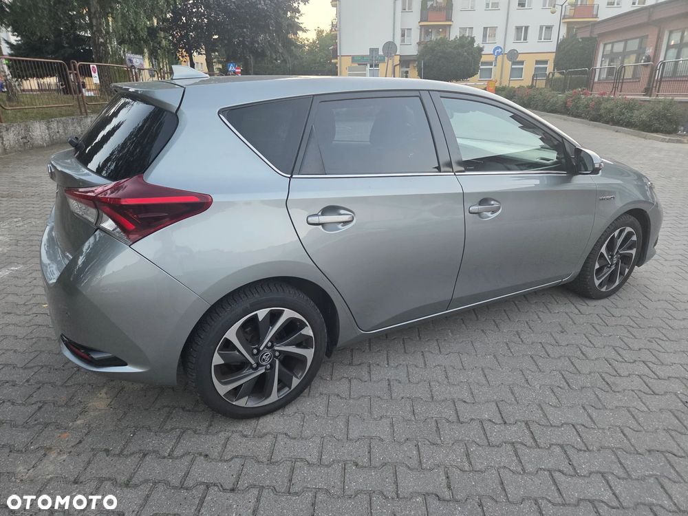 Toyota Auris - 9