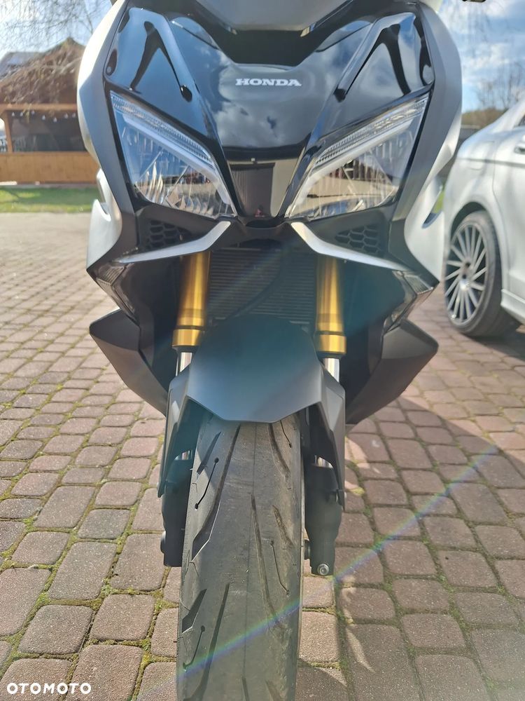 Honda NSS - 12