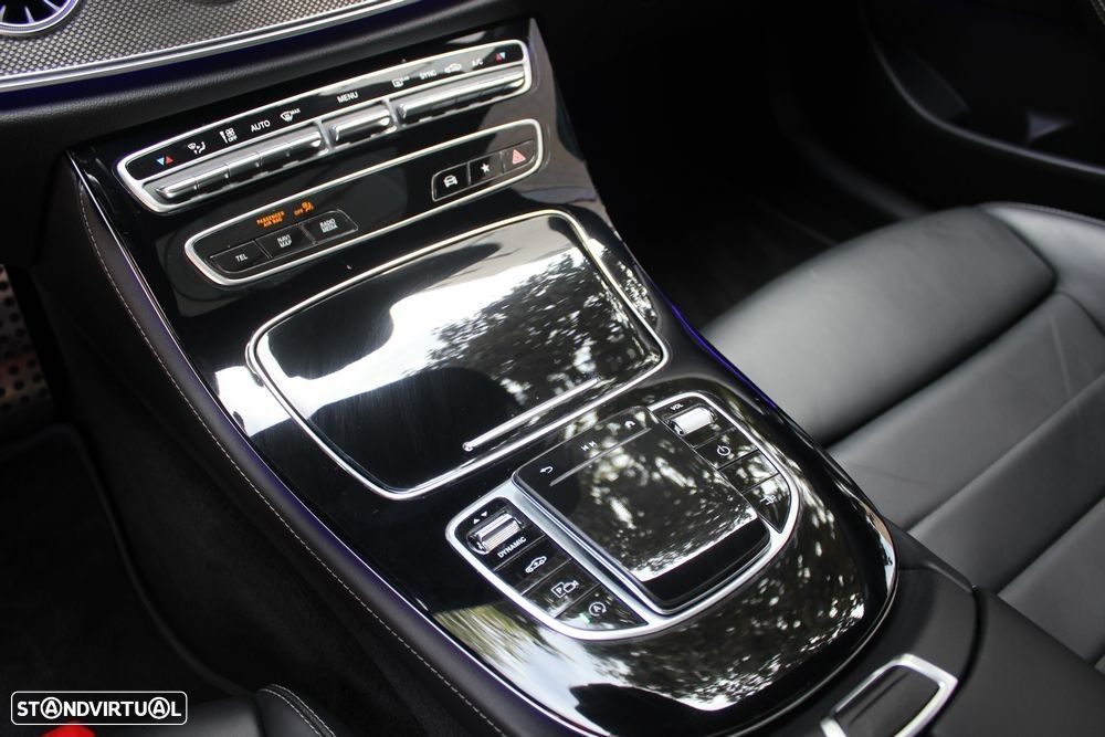 Mercedes-Benz E 400 d AMG Line 4Matic - 24