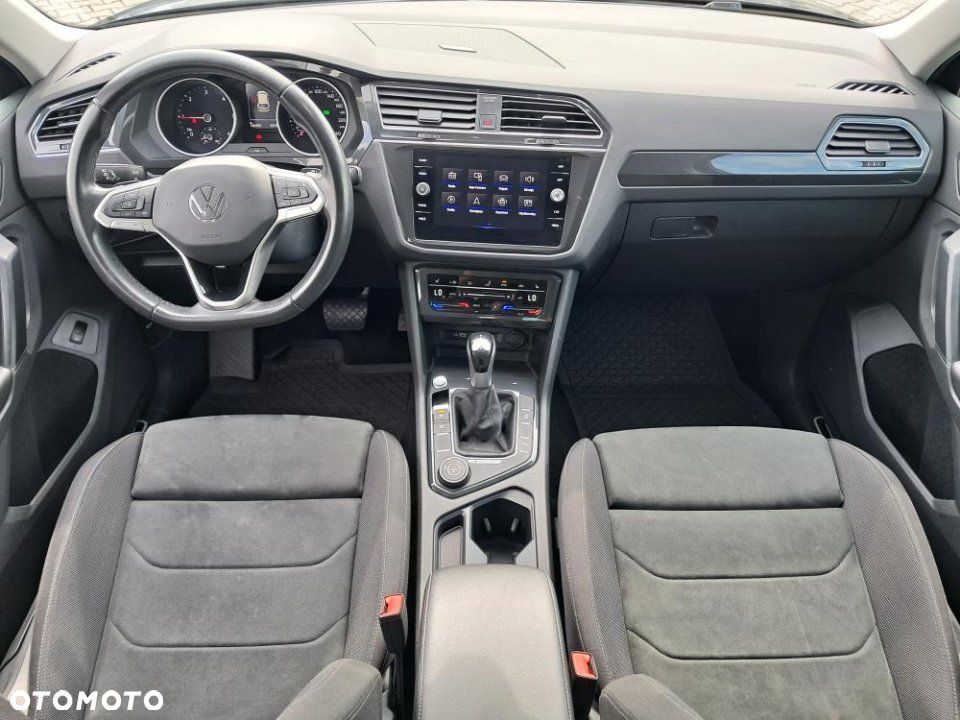 Volkswagen Tiguan - 21