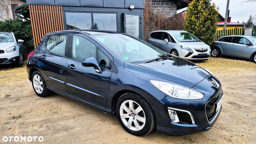 Peugeot 308 1.6 Premium Plus - 8