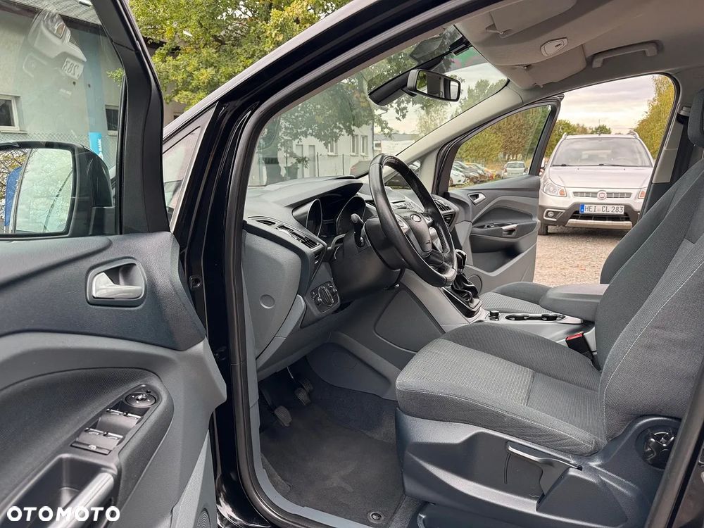 Ford Grand C-MAX 1.6 Titanium - 21