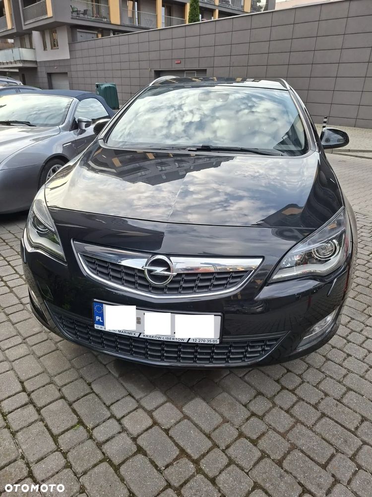 Opel Astra 1.4 Turbo Sport - 2