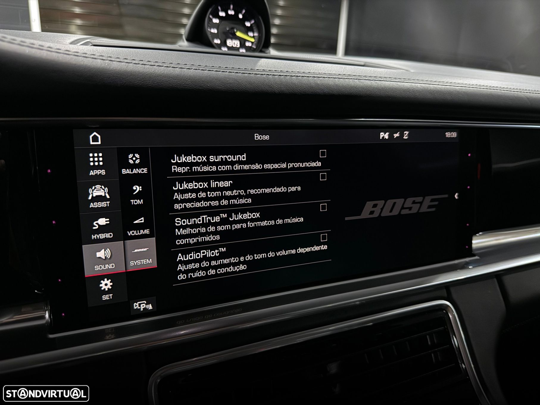 Porsche Panamera 4 E-Hybrid Executive - 35