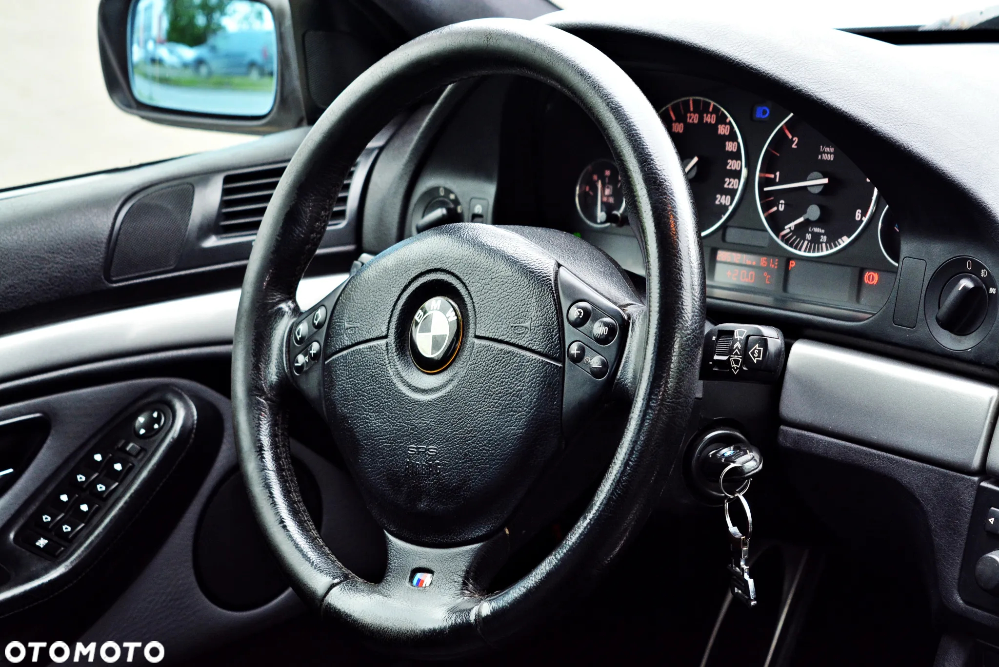 BMW Seria 5 - 11