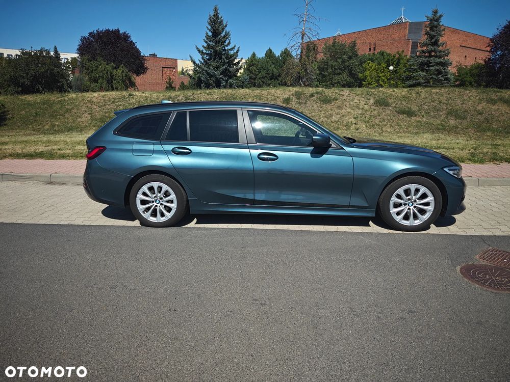 BMW Seria 3 320d MHEV Advantage - 26