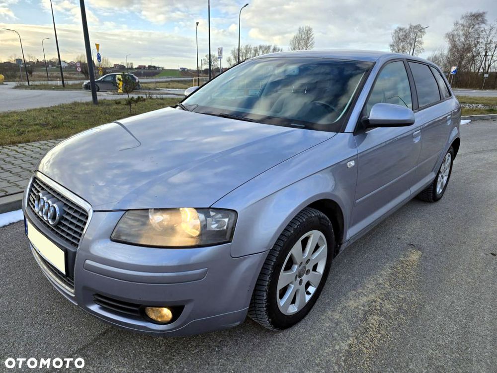 Audi A3 Sportback 2.0 TDI quattro Attraction - 14