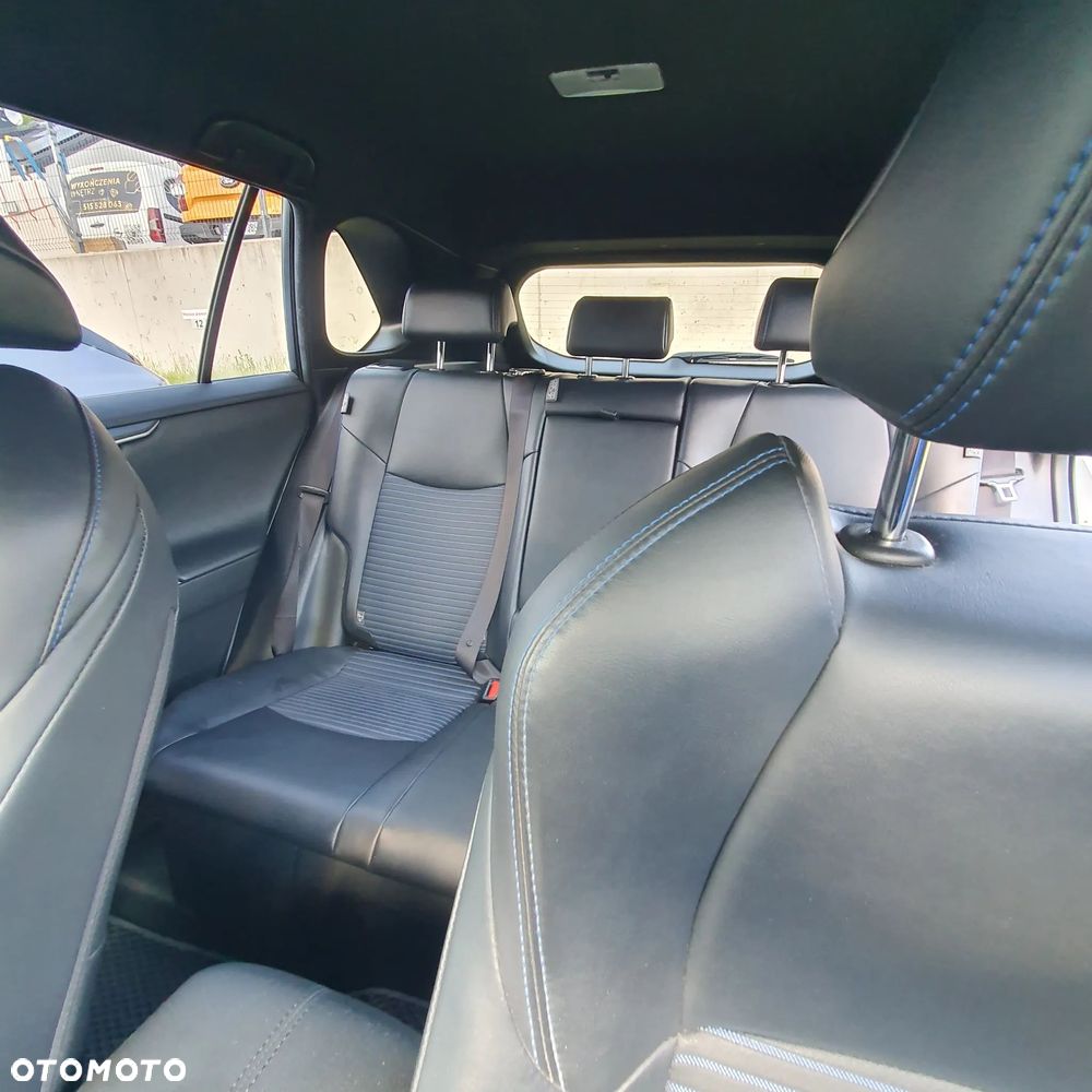 Toyota RAV4 2.5 Hybrid Black Edition by JBL 4x2 - 12