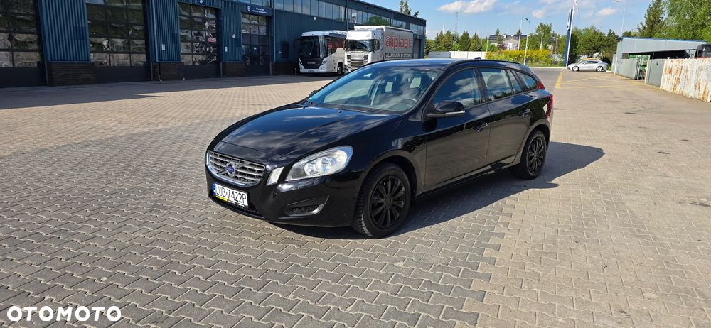 Volvo V60 D4 Geartronic Edition Pro - 17