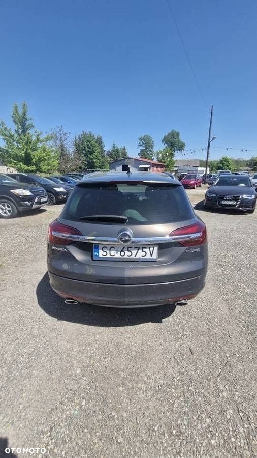 Opel Insignia - 10