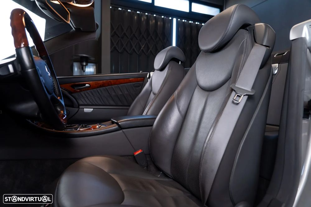 Mercedes-Benz SL 600 Auto - 35