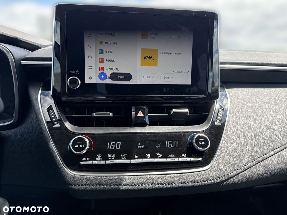 Toyota Corolla - 14