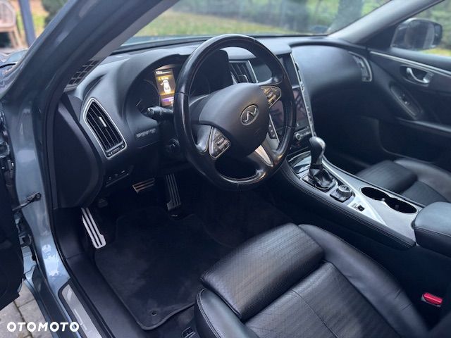 Infiniti Q50 Q50S Hybrid AWD - 9