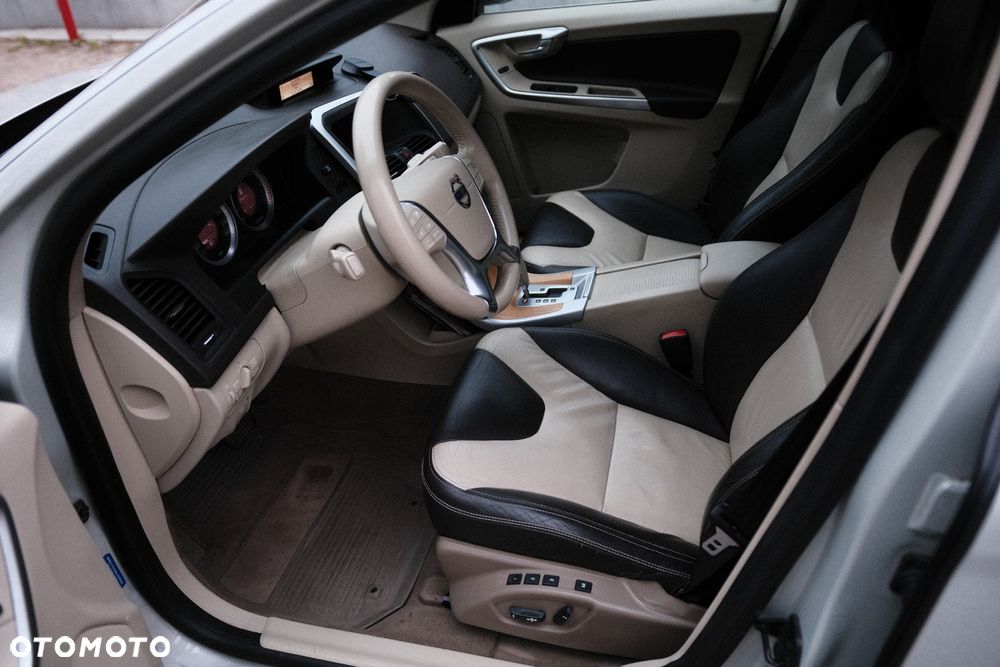 Volvo XC 60 - 9