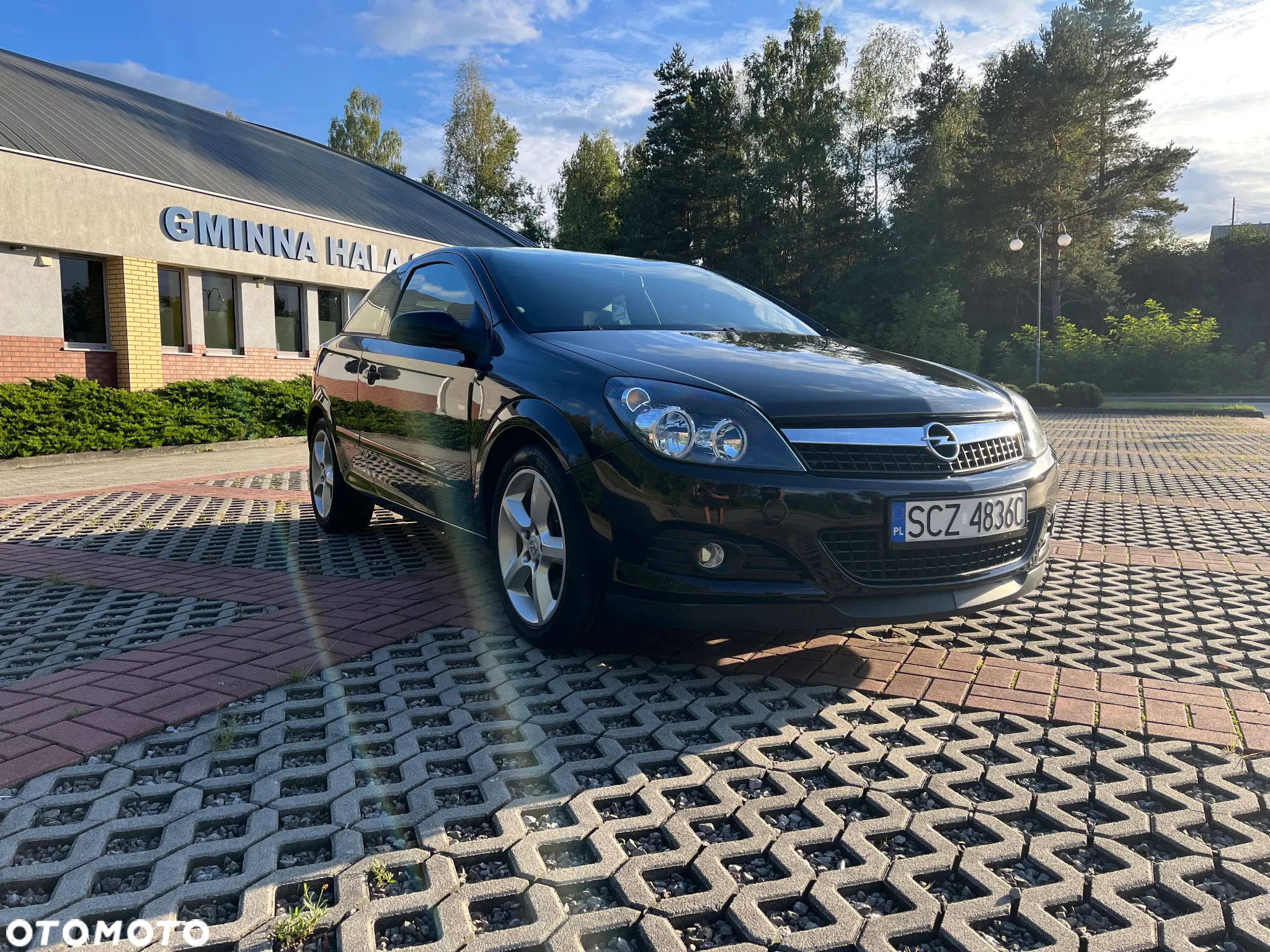 Opel Astra GTC 1.8 - 4