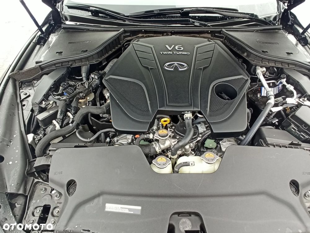 Infiniti Q60 3.0t AWD Sport Tech - 18