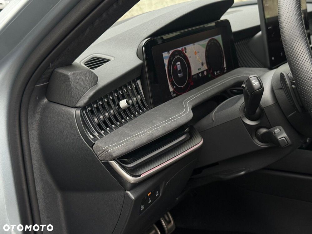 Skoda Superb 2.0 TDI SCR 4x4 Sportline DSG - 29