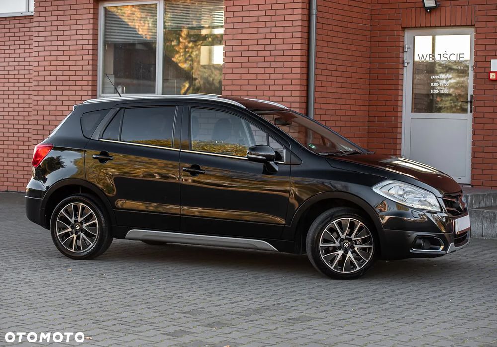 Suzuki SX4 S-Cross 1.6 DDiS Premium Plus 4WD - 3