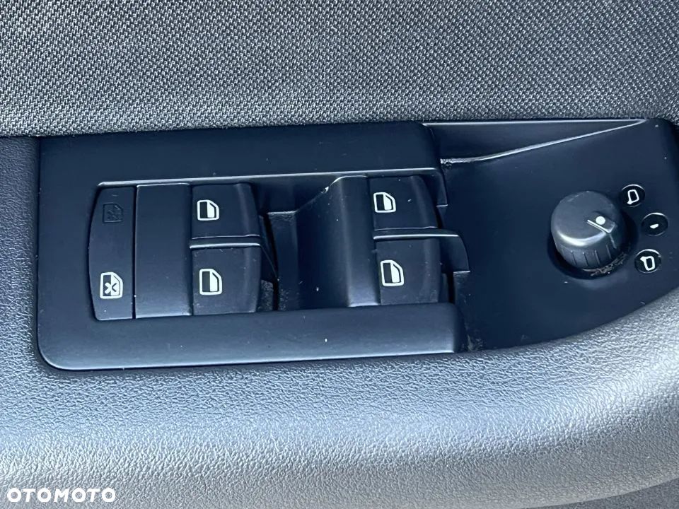Audi A3 1.6 Ambiente - 17