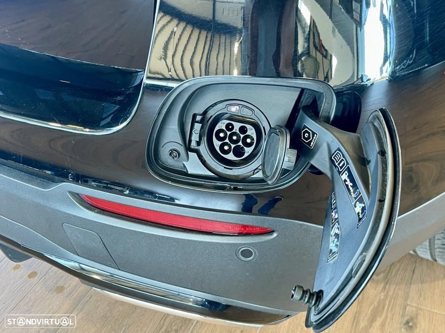 Mercedes-Benz GLC 300 de 4Matic 9G-TRONIC AMG Line - 12