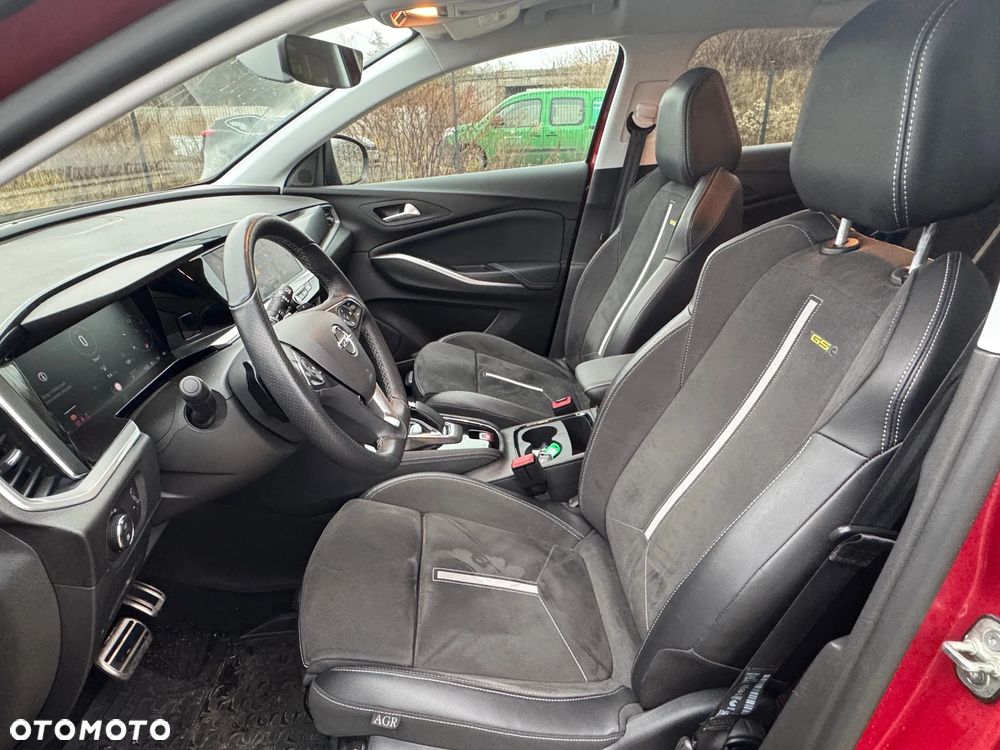 Opel Grandland X - 16