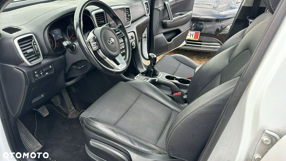 Kia Sportage - 5